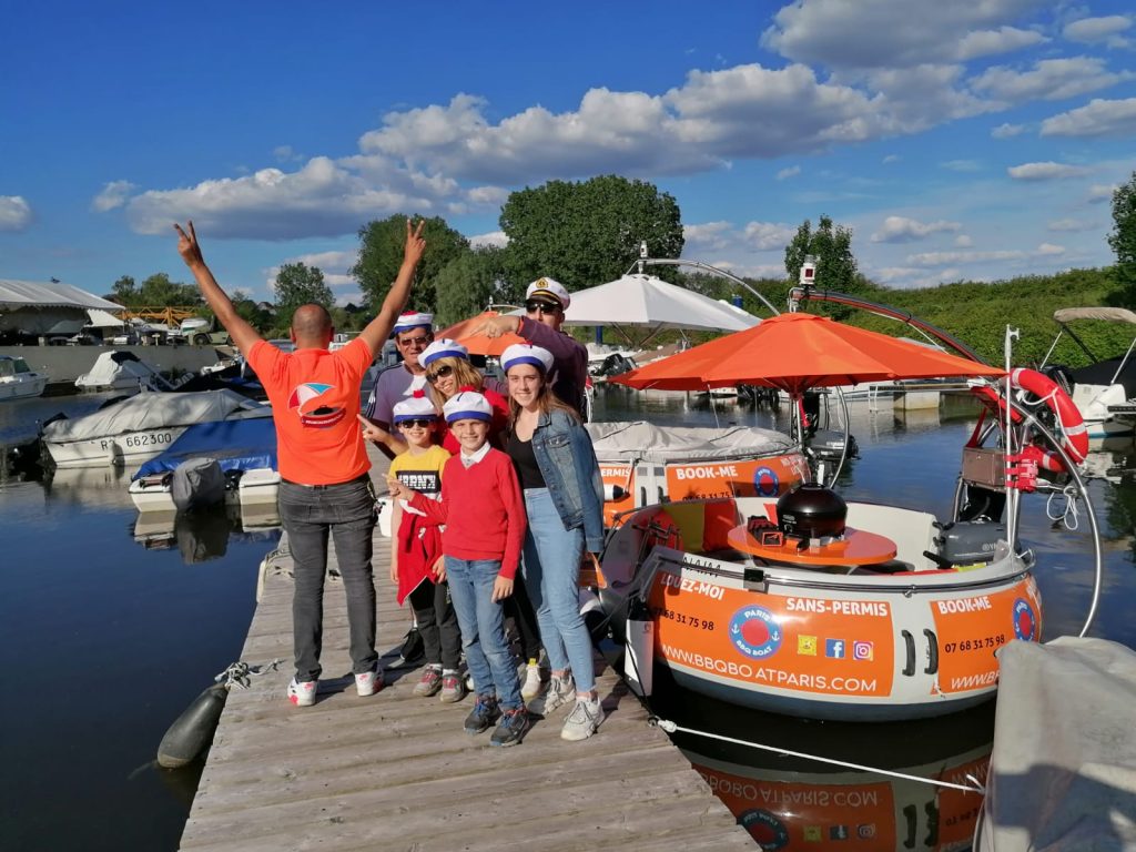 bbq boat paris Comment rendre l’expérience BBQ Boat accessible à tous ? 4 Comment rendre l’expérience BBQ Boat accessible à tous ?